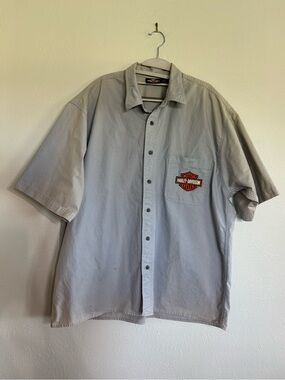 Harley-Davidson Light Gray/Blue Short Sleeve Button-Down with Chest Patch
